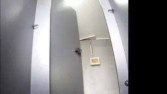 15294771 Uncensored 3 camera voyeur (Subway Japanese style toilet) Ultimate poop twist out
