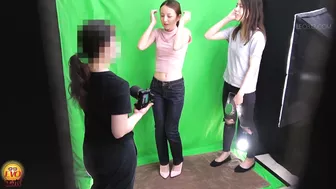 EE-744 02 Hidden camera: jeans models photo session. Wetting from mixed diuretic drinks
