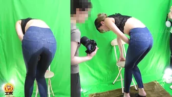 EE-744 03 Hidden camera: jeans models photo session. Wetting from mixed diuretic drinks