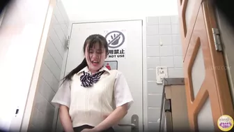 SL-602 03 Female student with the urge to urinate, had to peeing in males staff toilet