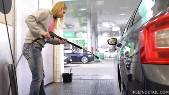 Veronika Skalska - Car wash