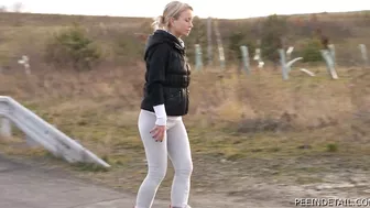 Maja Rosecka - Roller skating